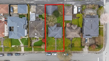 Primary Bedroom Photo of 3977 Forest Street, Burnaby, BC