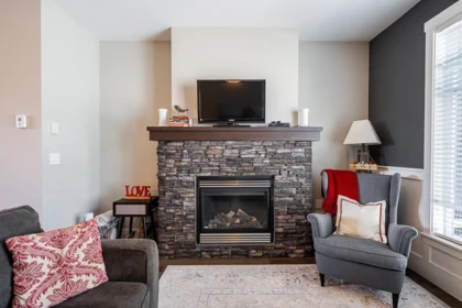 Primary Bedroom Photo of 4 9270 Broadway Street, Chilliwack, BC