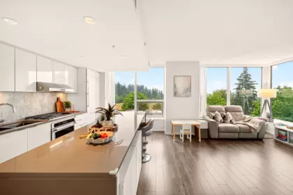 607 5883 Barker Avenue, Burnaby, BC, Burnaby — Apartment/Condo for sale