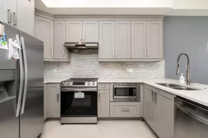 33 6945 185 Street, Surrey, BC, Surrey — Townhouse for sale