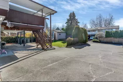 Backyard Photo of 18240 64 Avenue, Surrey, BC