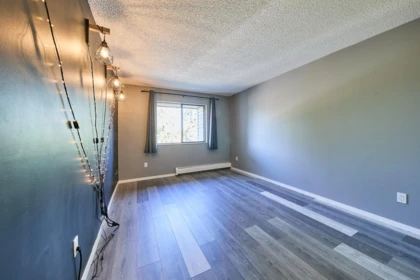 Walk-In Closet Photo of 301 12170 222nd Street, Maple Ridge, BC