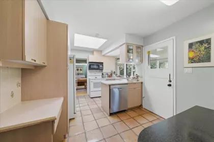 Office / Den Photo of 1388 Cambridge Drive, Coquitlam, BC