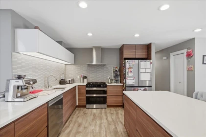Breakfast Nook Photo of 20838 117 Avenue, Maple Ridge, BC