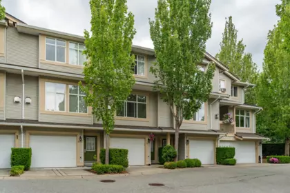 32 14959 58 Avenue, Surrey, BC, Surrey — Townhouse for sale