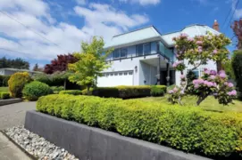 15627 Buena Vista Avenue, White Rock, BC