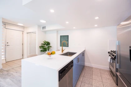 Guest Bathroom Photo of TH8 168 E Esplanade Avenue, North Vancouver, BC