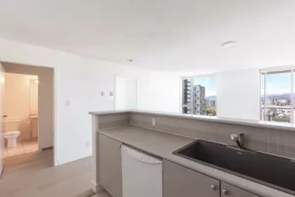 Kitchen Photo of 1107 1277 Nelson Street, Vancouver, BC