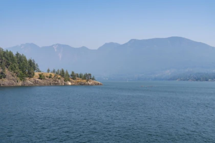 Outdoor Deck Photo of 867 Hummingbird Lane, Bowen Island, BC