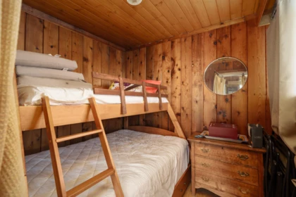 Powder Room Photo of 867 Hummingbird Lane, Bowen Island, BC