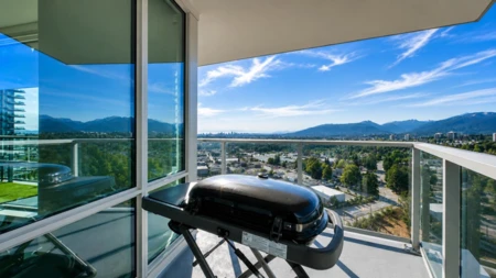 Hot Tub / Spa Photo of 3101 4189 Halifax Street, Burnaby, BC
