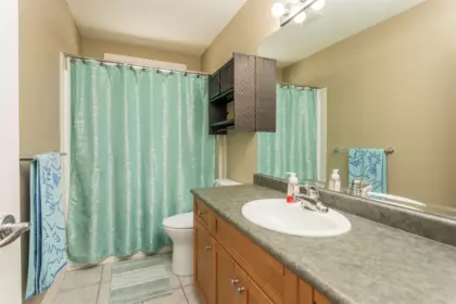 Laundry Room Photo of 10337 243a Street, Maple Ridge, BC