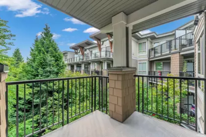 Powder Room Photo of 329 6628 120 Street, Surrey, BC