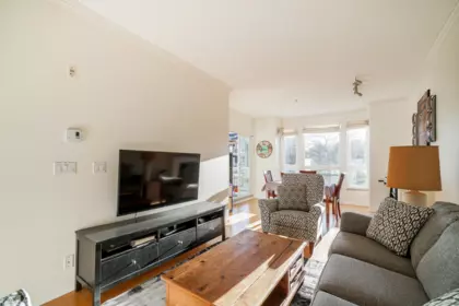 407 14 E Royal Avenue, New Westminster, BC, New Westminster — Apartment/Condo for sale