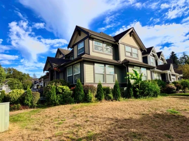 6898 177 Street, Surrey, BC, Surrey — Single Family Residence for sale
