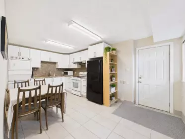 Basement Recreation Room Photo of 2575 Ashurst Avenue, Coquitlam, BC
