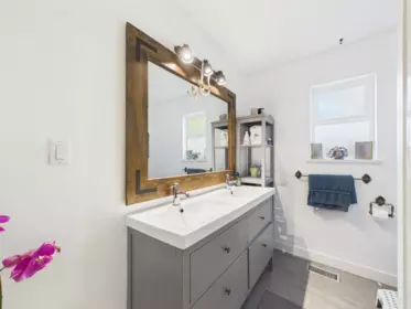 Guest Bathroom Photo of 2575 Ashurst Avenue, Coquitlam, BC