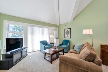 Pantry Photo of 333 12875 Railway Avenue, Richmond, BC