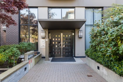 903 151 W 2nd Street, North Vancouver, BC, North Vancouver — Apartment/Condo for sale