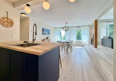 Breakfast Nook Photo of 6376 Sunshine Coast Highway, Sechelt, BC