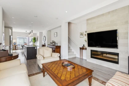 Family Room Photo of 36 16337 23a Avenue, Surrey, BC