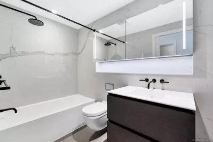 Primary Bathroom Photo of 1504 620 Cardero Street, Vancouver, BC
