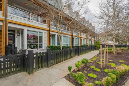 8 23230 Billy Brown Road, Langley, BC, Langley — Townhouse for sale
