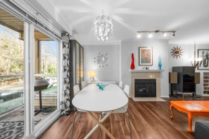 306 3400 SE Marinr Drive, Vancouver, BC, Vancouver — Apartment/Condo for sale
