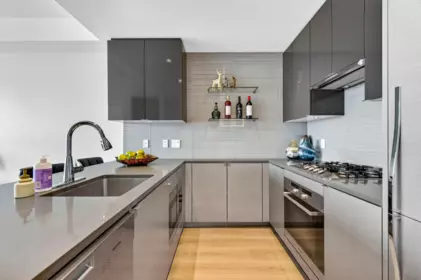 Kitchen Island Photo of 3508 4508 Hazel Street, Burnaby, BC