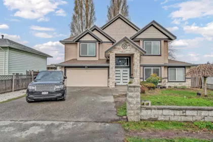 12101 84 Avenue, Surrey, BC, Surrey — Single Family Residence for sale