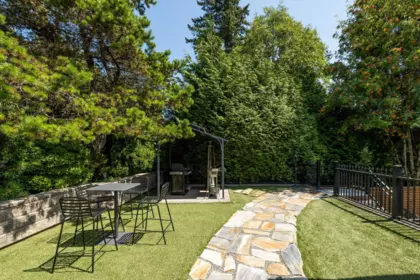 1924 Fulton Avenue, West Vancouver, BC, West Vancouver — Single Family Residence for sale