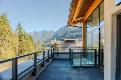 Office / Den Photo of 901 6687 Nelson Avenue, West Vancouver, BC