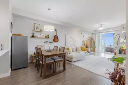 Family Room Photo of 502 20826 72 Avenue, Langley, BC