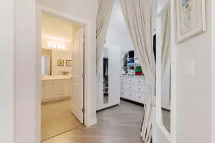 Powder Room Photo of 502 20826 72 Avenue, Langley, BC