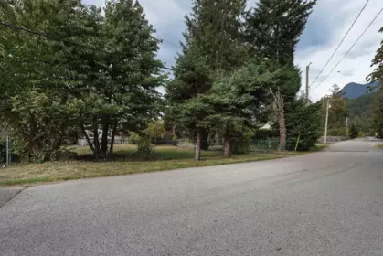 Hot Tub / Spa Photo of 710 Coquihalla Street, Hope, BC