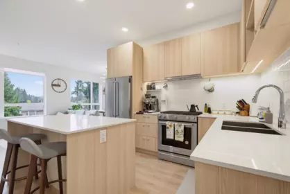 316 735 Anskar Court, Coquitlam, BC, Coquitlam — Apartment/Condo for sale
