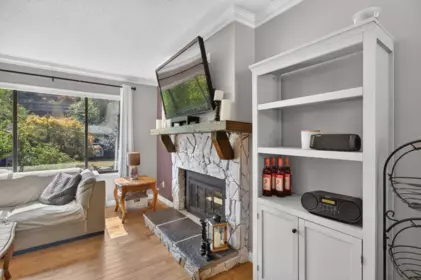 Garage Interior Photo of 35275 Wells Gray Avenue, Abbotsford, BC