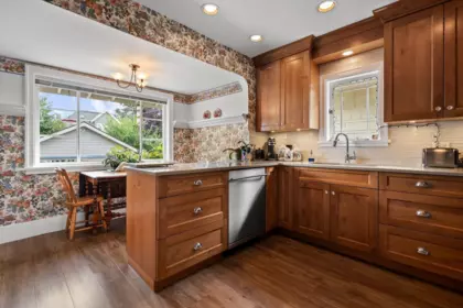 Breakfast Nook Photo of 3692 W 19th Avenue, Vancouver, BC