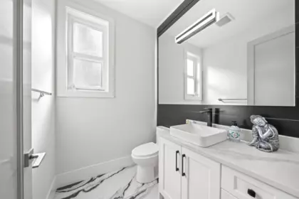 Kitchen Photo of 21070 76a Avenue, Langley, BC