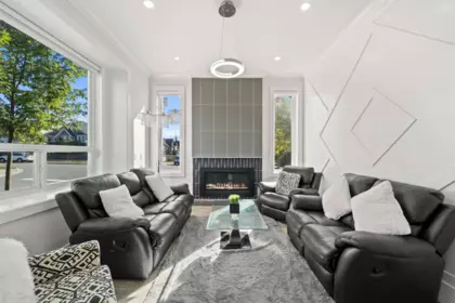Living Room Photo of 21070 76a Avenue, Langley, BC