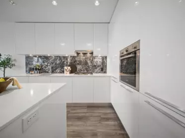 Walk-In Closet Photo of 2708 1955 Alpha Way, Burnaby, BC