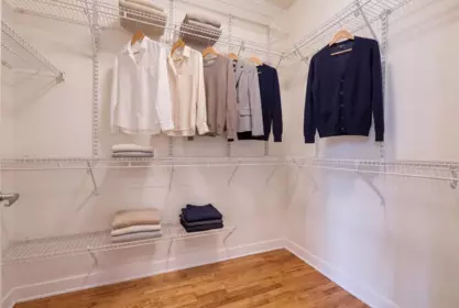 Walk-In Closet Photo of 3098 Mcbride Avenue, Surrey, BC