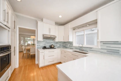 Kitchen Photo of 2726 W 42nd Avenue, Vancouver, BC