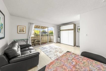 Family Room Photo of 313 707 Eighth Street, New Westminster, BC