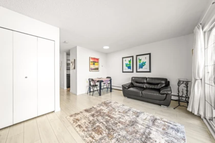 Living Room Photo of 313 707 Eighth Street, New Westminster, BC