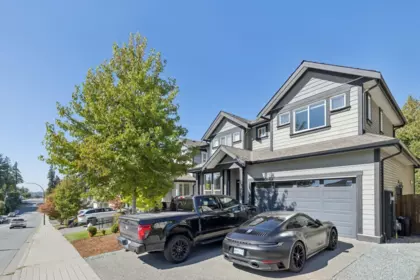 Fitness Center Photo Near 24371 104 Avenue, Maple Ridge, BC
