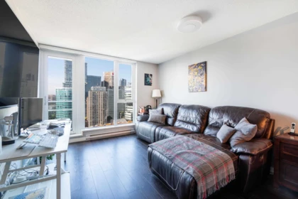 Dining Area Photo of 3301 233 Robson Street, Vancouver, BC