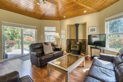 Primary Bedroom Photo of 13282 Keelson Road, Garden Bay, BC
