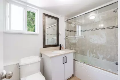 Entry Foyer Photo of 6209 172 Street, Surrey, BC