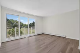 203 7220 Lindsay Road, Richmond, BC